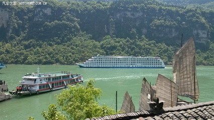 世嘉300萬榮耀-五一小長假帶全家去宜昌三峽人家出游!