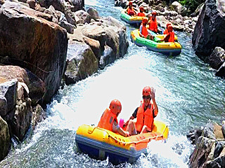 中國浙江桐廬3日2晚自由行&middot;桐廬漂流!桐廬望月智慧酒店2晚+雅魯探險漂流/山灣灣探險漂流/虎嘯峽漂流/龍呤谷水上樂園/大奇山/垂云通天河/瑤琳仙境/富春江小三峽/自駕3日游【點擊日期,選擇其他行程,多景點套餐可選】