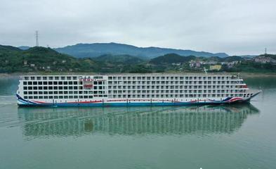 長(zhǎng)江三峽旅線&ldquo;航母&rdquo;華夏神女3號(hào)即將首航