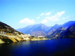 動車開通助力三峽旅游降價，產(chǎn)品直降千元引關(guān)注